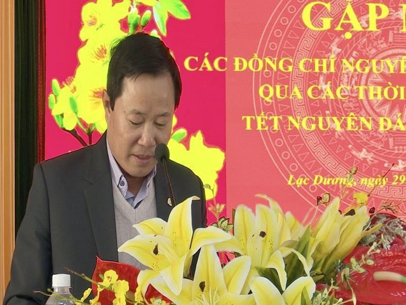 Đồng chí Phạm Triều - TUV, Bí thư Huyện ủy thông tin một số kết quả nổi bật của huyện năm 2020