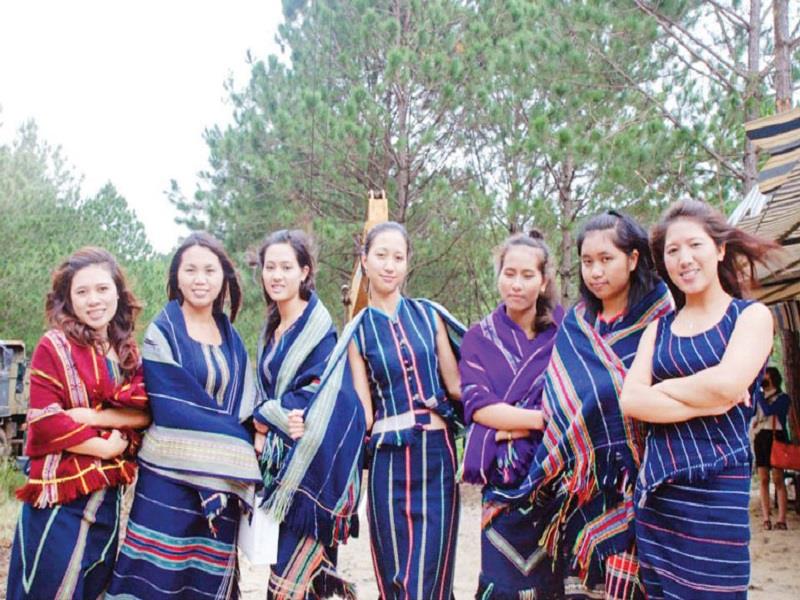 Nhiều thiếu nữ Kơ Ho sống dưới chân núi LangBiang có năng khiếu âm nhạc bẩm sinh