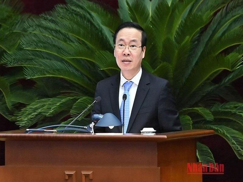 Đồng chí Võ Văn Thưởng, Ủy viên Bộ Chính trị, Thường trực Ban Bí thư, phát biểu tại hội nghị