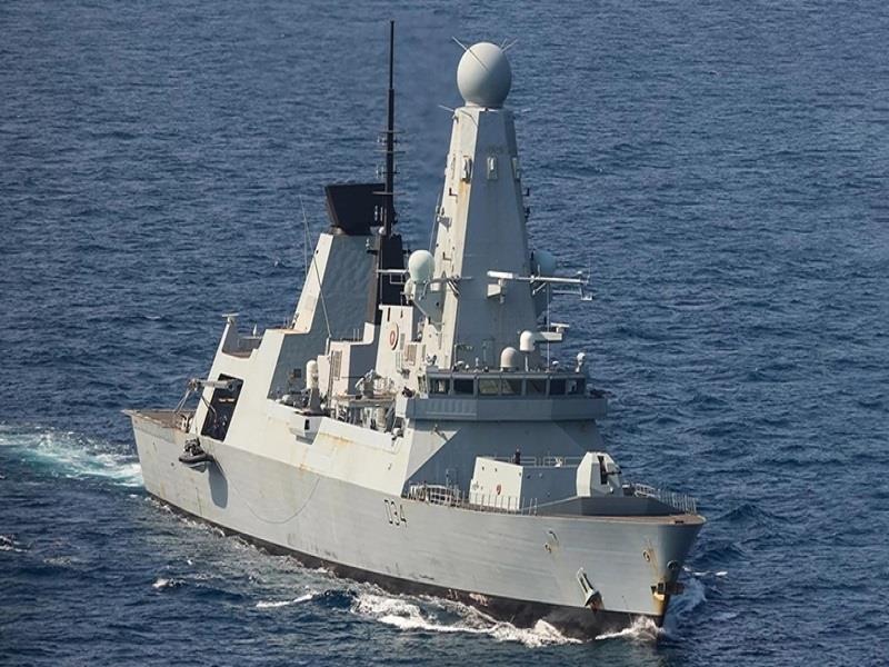 Tàu khu trục HMS Diamond của hải quân Hoàng gia Anh hiện diện ở Biển Đỏ. Ảnh: The Independent.