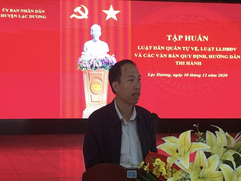 Đồng chí  Sử Thanh Hoài - Phó Bí thư Huyện ủy, Chủ tịch UBND huyện phát biểu khai mạc hội nghị