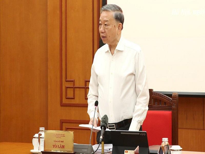 Tổng Bí thư Tô Lâm nêu rõ, Nghị quyết 57 không phải là khẩu hiệu chính trị, mà là chương trình hành động thực tế để Việt Nam cất cánh. Vì vậy, công việc triển khai phải được kiểm đếm thường xuyên; tồn tại hạn chế, điểm nghẽn phải được đánh giá, tháo gỡ kịp thời, không được chậm trễ