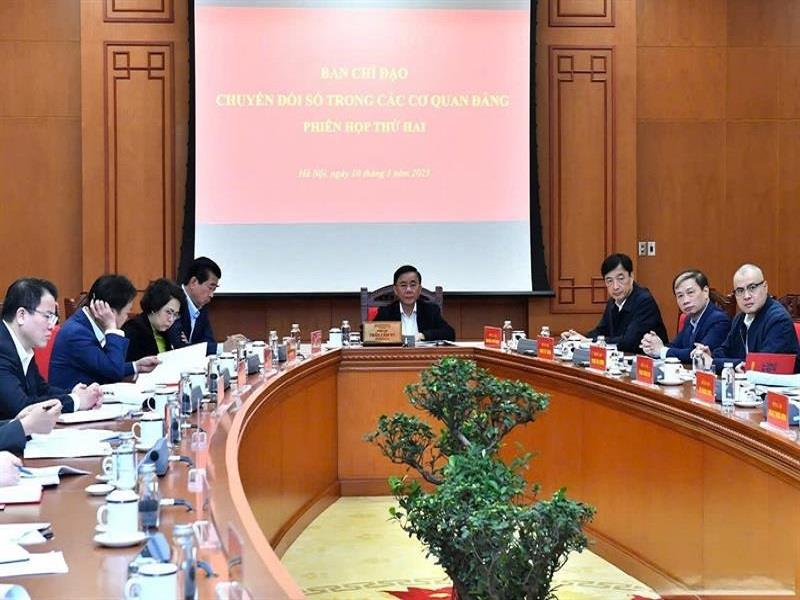 Đồng chí Trần Cẩm Tú, Ủy viên Bộ Chính trị, Thường trực Ban Bí thư chủ trì Phiên họp thứ hai của Ban Chỉ đạo chuyển đổi số trong các cơ quan Đảng.