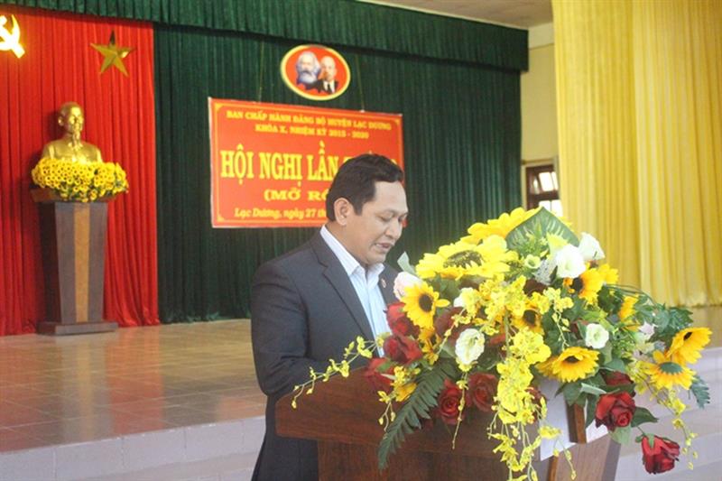 Đồng chí K’Mak - UVBTV Tỉnh ủy, Phó Chủ tịch HĐND tỉnh phát biểu chỉ đạo hội nghị. Ảnh: Cẩm Giang