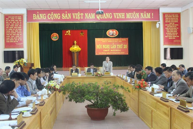 Hội nghị Huyện ủy Lạc Dương lần thứ 20 (mở rộng). Ảnh: Cẩm Giang