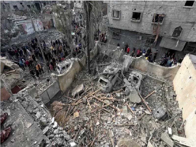 Khung cảnh đổ nát ở Jabalia sau các cuộc tấn công của Israel. (Ảnh: Emad Gabon/Reuters)