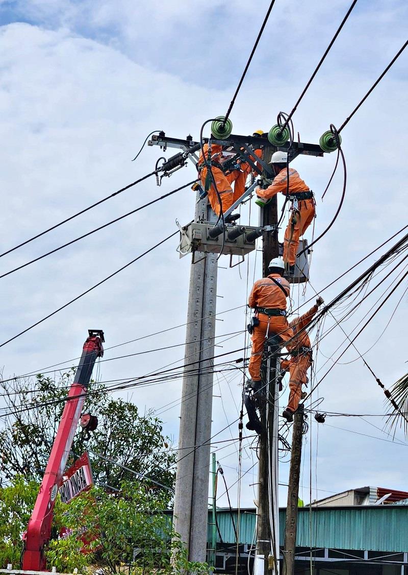 Từ tháng 5, giá điện sẽ được điều chỉnh 3 tháng 1 lần thay quy định điều chỉnh 6 tháng 1 lần trước đây