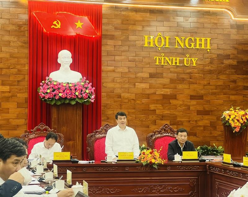 Chủ trì điều hành hội nghị