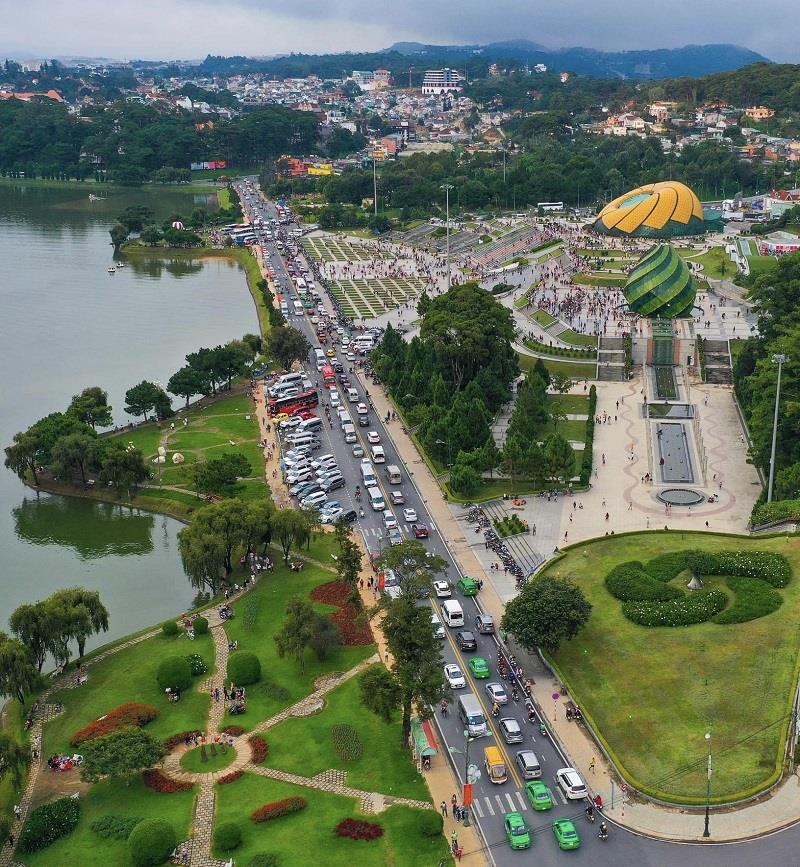 Một góc TP Đà Lạt từ trên cao