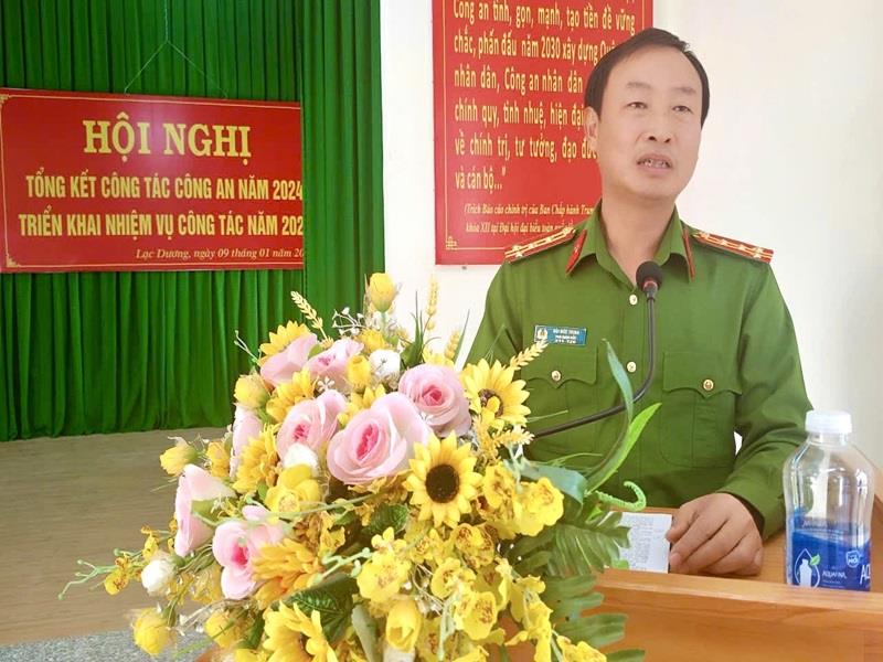 Đại tá Bùi Đức Thịnh - Phó Giám đốc Công an tỉnh Lâm Đồng phát biểu chỉ đạo tại hội nghị