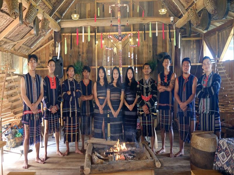 Anh Dagout Brice Liêm và thế hệ tương lai của buôn làng
