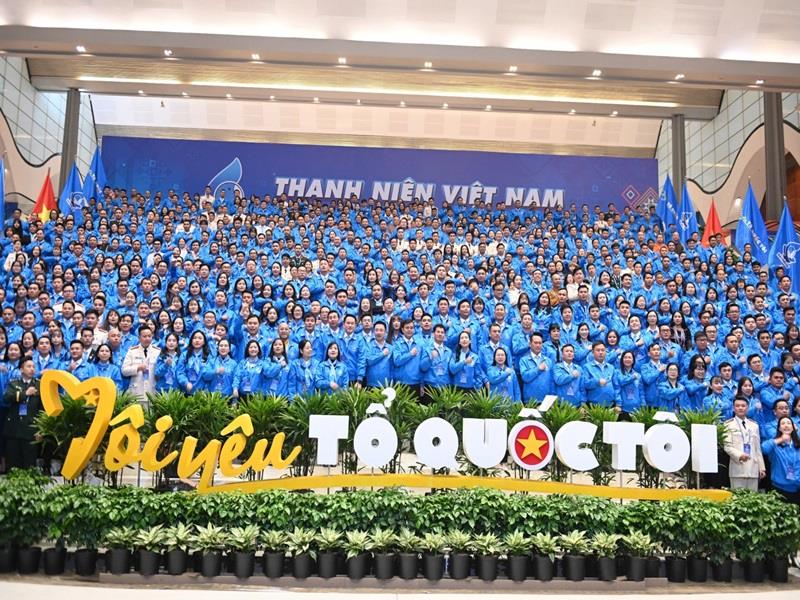 980 đại biểu tham dự Đại hội cùng chụp ảnh lưu niệm tại Trung tâm Hội nghị quốc gia (Ảnh: Ban tổ chức)