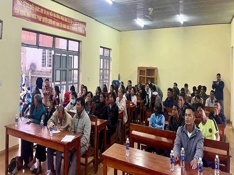 Tuyên truyền, phổ biến, giáo dục pháp luật cho người dân vùng sâu vùng xa, vùng đồng bào DTTS, trong đó có tuyên truyền về sắp xếp đơn vị hành chính