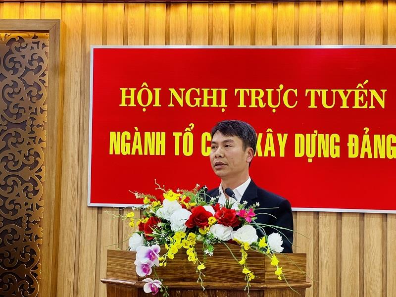 Đồng chí Nguyễn Huy Khuyến - Trưởng Phòng Tổ chức đảng và đảng viên Ban Tổ chức Tỉnh uỷ quán triệt nội dung một số vấn đề cụ thế thực hiện quy chế bầu cử trong Đảng
