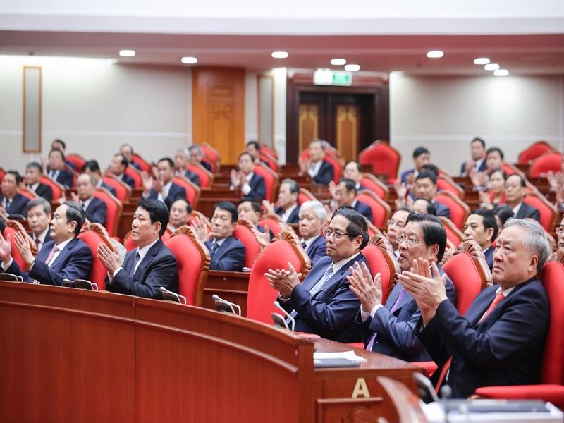 Sau ba ngày làm việc khẩn trương (từ ngày 10 - 12/4) với tinh thần trách nhiệm cao, Hội nghị lần thứ 11 Ban Chấp hành Trung ương Đảng khóa XIII đã hoàn thành toàn bộ nội dung chương trình đề ra - Ảnh: VGP/Nhật Bắc