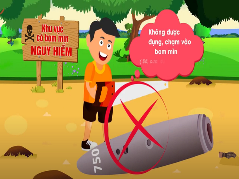Tránh xa khi phát hiện bom mìn