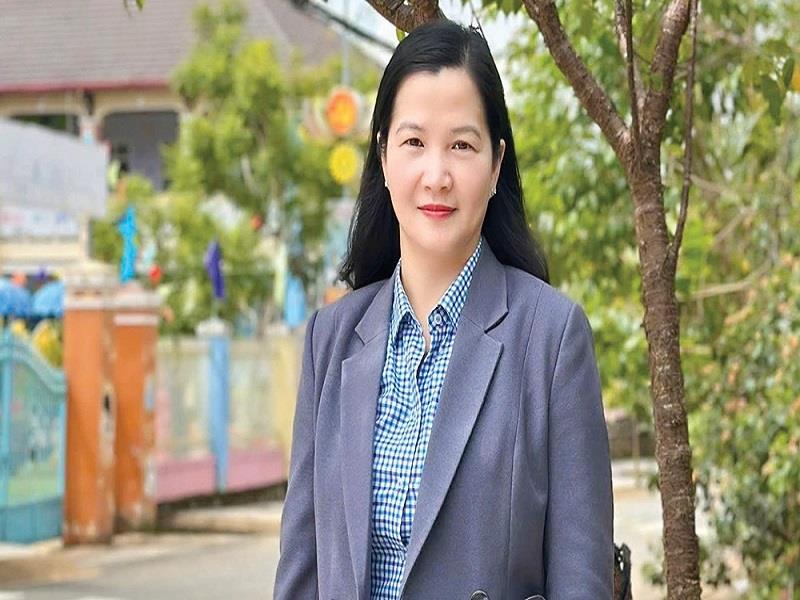 Đồng chí Trần Thị Chúc Quỳnh - Bí thư Huyện ủy Lạc Dương