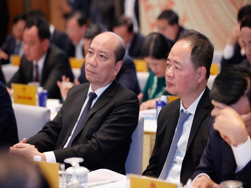 Chủ tịch UBND tỉnh Lâm Đồng Trần Hồng Thái tại đầu cầu Chính phủ. Ảnh: Nhật Bắc