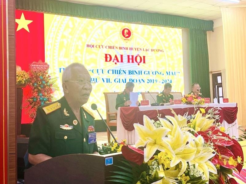 Đồng chí Vũ Công Tiến - Chủ tịch Hội CCB tỉnh Lâm Đồng phát biểu chỉ đạo tại Đại hội
