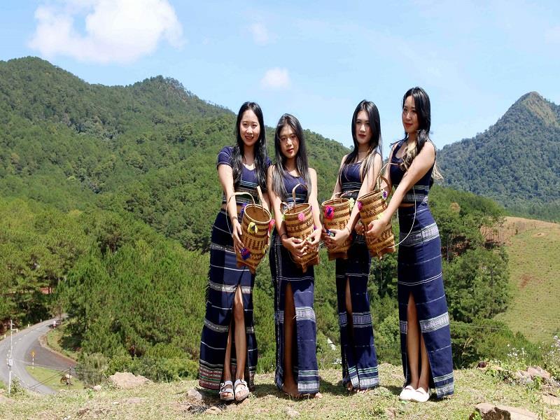 Sơn nữ K’Ho