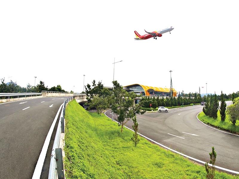 Sân bay Liên Khương, tỉnh Lâm Đồng, hiện là sân bay quốc tế đầu tiên của Tây Nguyên