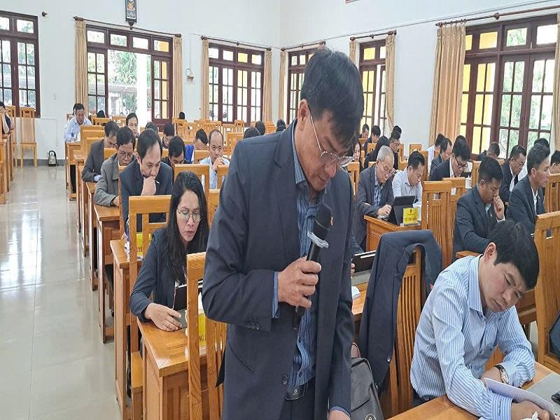 Những ý kiến đóng góp của đại biểu được gửi lên phần mềm “Trợ lý ảo” để chủ tọa cũng như toàn thể đại biểu nắm bắt tại kỳ họp
