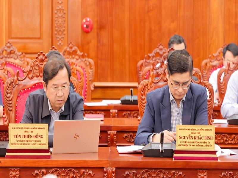 Các đại biểu dự Hội nghị