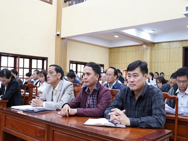 Bí thư đảng ủy các xã, phường, thị trấn tham dự Hội nghị