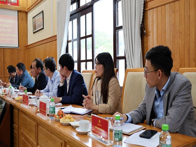 Các đồng chí Ủy viên Ban Thường vụ Huyện ủy tham dự buổi làm việc