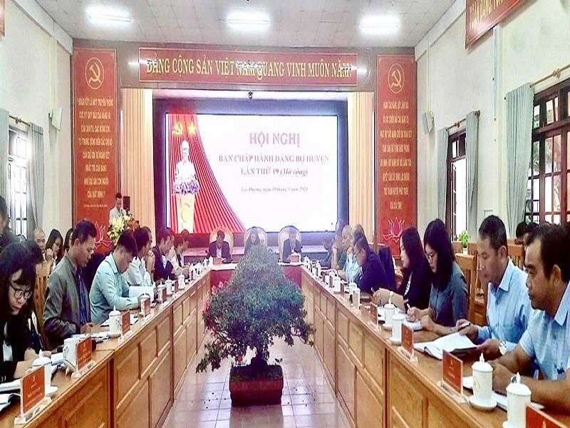 Các đại biểu tham dự hội nghị