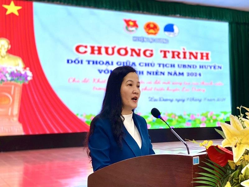 Đồng chí Trần Thị Chúc Quỳnh - Bí thư Huyện ủy Lạc Dương phát biểu chỉ đạo tại chương trình