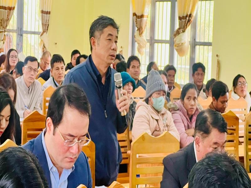 Cử tri nêu kiến nghị với Đoàn ĐBQH