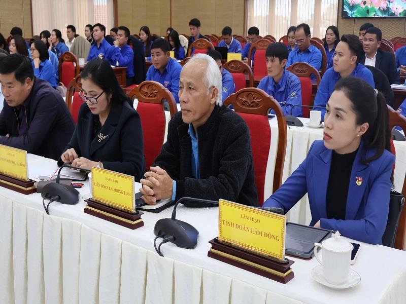 Đại diện lãnh đạo các sở, ban, ngành tham dự Hội nghị
