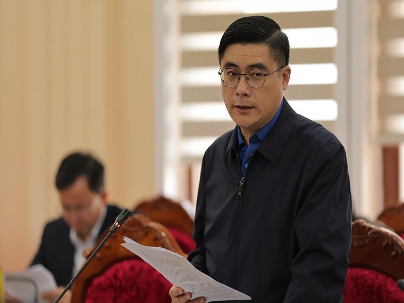 Đồng chí Nguyễn Khắc Bình - Ủy viên Ban Thường vụ, Chủ nhiệm Uỷ ban Kiểm tra Tỉnh uỷ phát biểu ý kiến