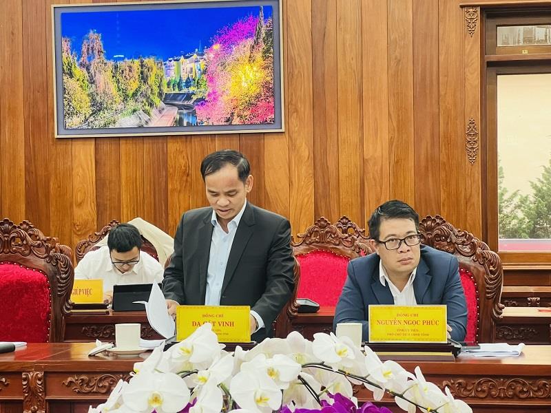 Đồng chí Đa Cát Vinh - Phó Chủ tịch HĐND tỉnh góp ý