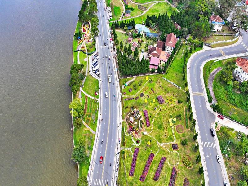 Một góc trung tâm TP Đà Lạt hiện nay và sẽ là trung tâm hành chính - chính trị của tỉnh Lâm Đồng mới sau khi sáp nhập 3 tỉnh Đắk Nông - Lâm Đồng - Bình Thuận. Ảnh: Chính Thành