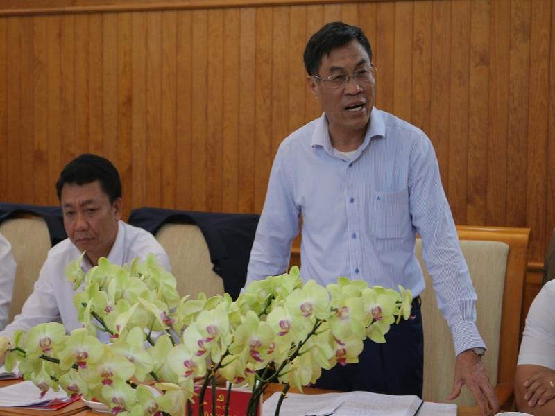 Phó Chủ tịch UBND tỉnh Võ Ngọc Hiệp giải đáp các kiến nghị của huyện Lạc Dương