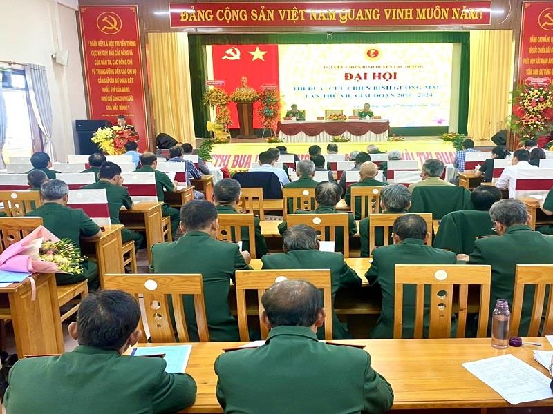 Quang cảnh đại hội