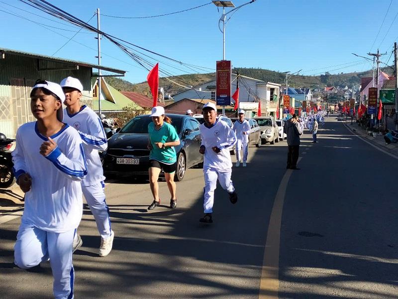 Một số hình ảnh chạy Olympic vì sức khoẻ toàn dân năm 2025