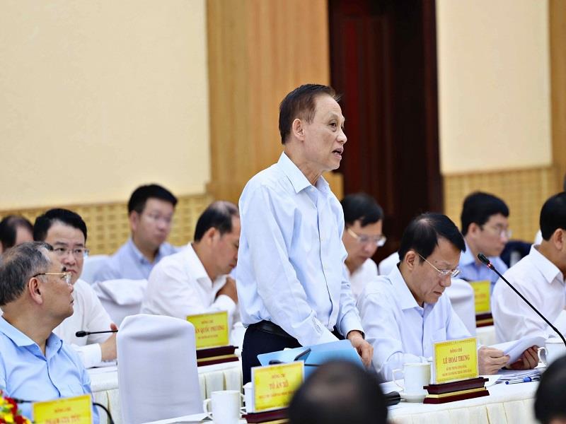 Đồng chí Lê Hoài Trung - Chánh văn phòng Trung ương Đảng phát biểu tại buổi làm việc