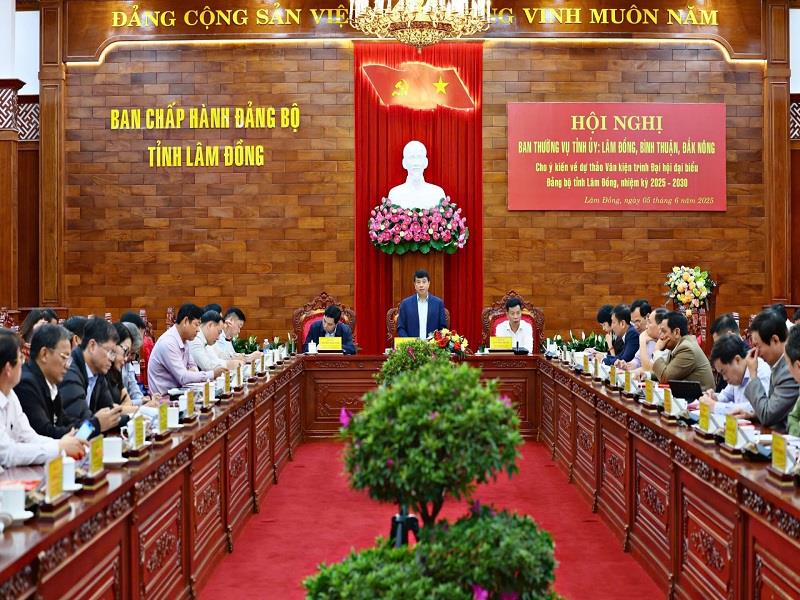 Ban Thường vụ Tỉnh ủy 3 tỉnh Lâm Đồng, Bình Thuận, Đắk Nông cho ý kiến về Dự thảo Văn kiện trình Đại hội đại biểu Đảng bộ tỉnh Lâm Đồng (mới)