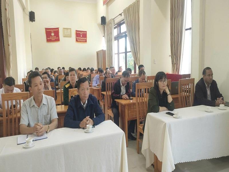 Các đại biểu dự hội nghị