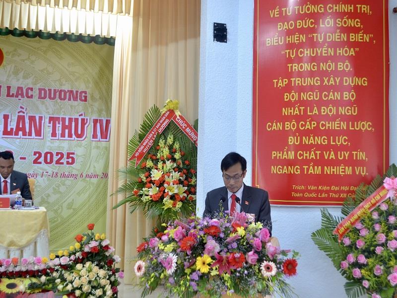 Đồng chí Bùi Văn Thụy - Bí thư Đảng ủy khóa III, nhiệm kỳ 2015 - 2020 phát biểu khai mạc Đại hội