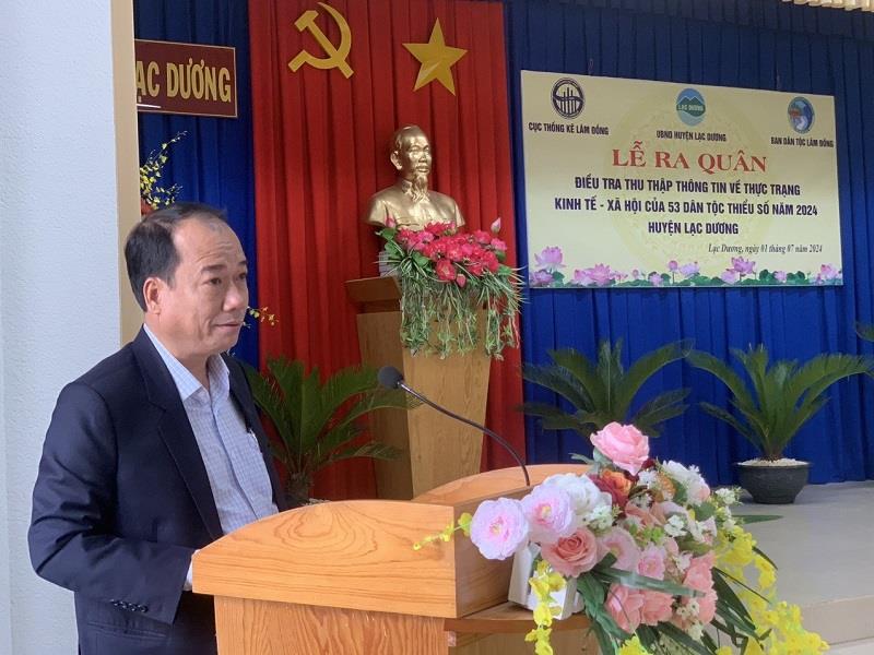 Đồng chí Lê Chí Quang Minh - Phó Chủ tịch UBND huyện phát biểu chỉ đạo tại Lễ ra quân