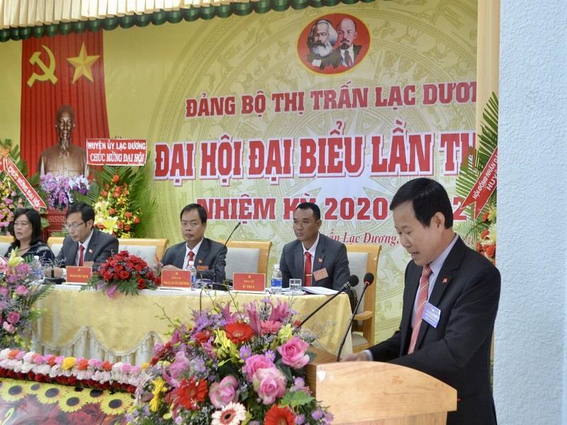 Đồng chí Phạm Triều - TUV, Bí thư Huyện ủy phát biểu chỉ đạo tại Đại hội