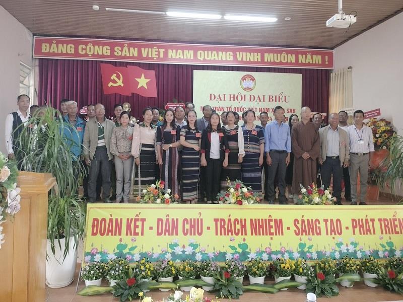 Ban Chấp hành khóa mới ra mắt Đại hội