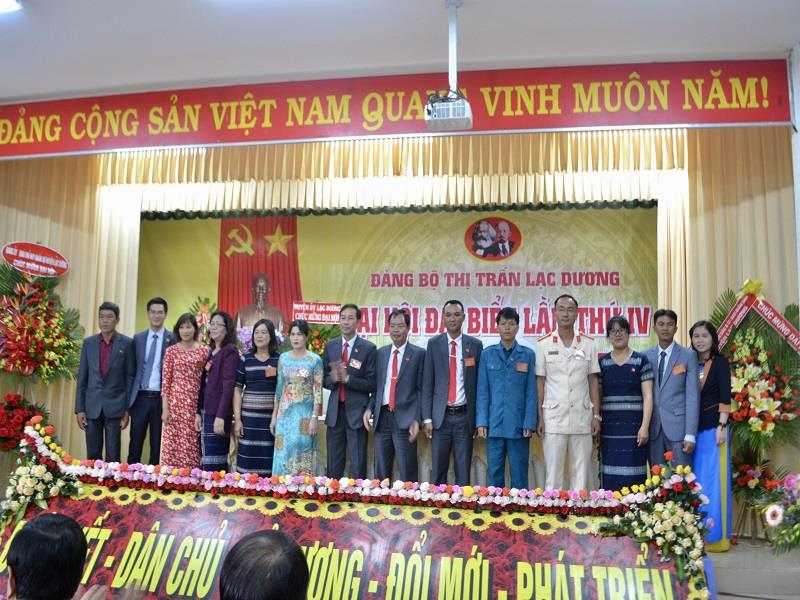 Ban Chấp hành Đảng bộ thị trấn Lạc Dương nhiệm kỳ 2020 - 2025 ra mắt Đại hội