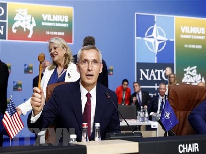 Tổng Thư ký NATO Jens Stoltenberg tại hội nghị thượng đỉnh ở Vilnius, ngày 11/7/2023. (Ảnh: AFP/TTXVN)