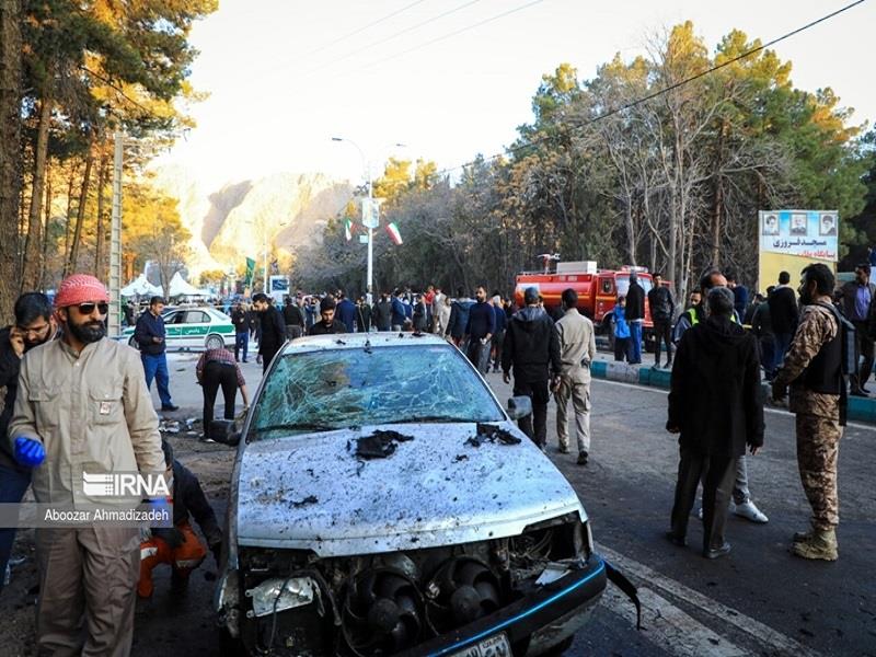 Hiện trường vụ đánh bom khủng bố ở thành phố Kerman, Iran, chiều 3/1 (Ảnh: IRNA)