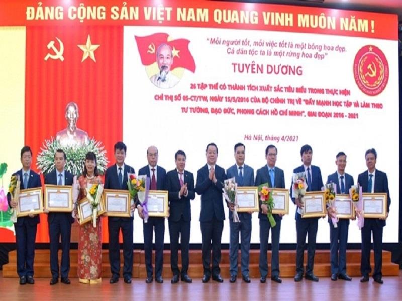 Hội nghị sơ kết 5 năm thực hiện Chỉ thị số 05-CT/TW của Bộ Chính trị tại Đảng ủy Khối Doanh nghiệp Trung ương